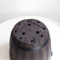 Pot de fleurs en résine épaissie de style nordique, imitation tonneau de vin extra-large, avec trous de drainage - Résistant à la corrosion et durable