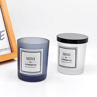 Vente en gros de bougies parfumées en soja écologiques de luxe, modernes, 7 oz, blanc et gris, étiquettes personnalisées, pot avec couvercle en bois, boîte cadeau, Noël