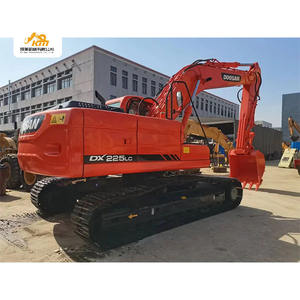 Excavateur Doosan DX225LC d'occasion en bon état, prêt pour livraison immédiate - Product Image 1