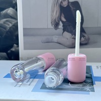 Échantillon personnalisé rond en plastique transparent 3,5 ml, finition miroir mat, matériaux d'emballage cosmétique pour gloss à lèvres