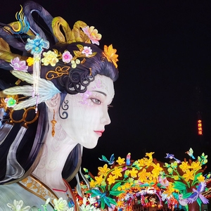 Linterna <span class=keywords><strong>Gigante</strong></span> Personalizada de Mitología China - Escultura de la Leyenda de la Serpiente Blanca de la Ciudad Verde, Doble Belleza, para Turismo Nocturno - Product Image 1