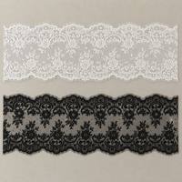 Chantilly-Spitzenborte aus Kettengewirktem Stoff ohne Stretch mit Blumenmuster und Wimpernrand für Dessous, Brautkleider und Bekleidung