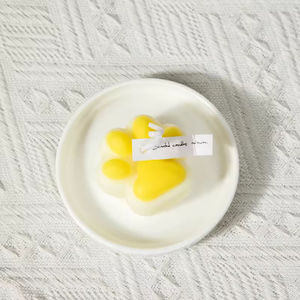 Cute <b>Scented</b> <b>Candles</b> Wholesale Creative cat Paw <b>Scented</b> <b>Candles</b> Indoor Decorative Soy Wax <b>Cheap</b> <b>Scented</b> <b>Candles</b> - Product Image 4