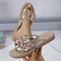 Sandales à plateforme pour femmes de bonne qualité, pantoufles à fleurs et paillettes, tongs, pantoufles d'intérieur, pantoufles de créateur de haute qualité