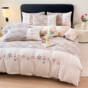 Set quattro pezzi in pile di latte intagliato in stile <span class=keywords><strong>francese</strong></span> <span class=keywords><strong>lenzuola</strong></span>, federe, copripiumino - Product Image 3