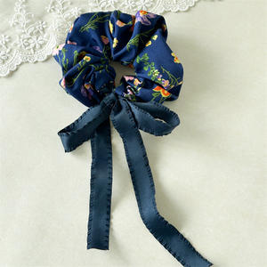 ที่คาดผมผ้าพิมพ์ลายดอกไม้สไตล์วินเทจหวานๆ สำหรับผู้หญิง สไตล์ยุโรป-อเมริกัน เครื่องประดับผมสำหรับงานแต่งงาน - Product Image 2