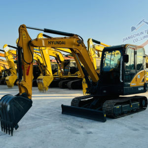 Mini-excavatrice Hyundai 60VS d'occasion, compacte, pour travaux de terrassement, pour projets de construction, faible coût, qualité fiable, en stock, haute qualité - Product Image 1