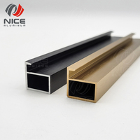Profilé en aluminium série 6000 pour fenêtre et porte Profilés en aluminium en verre personnalisables avec service de coupe