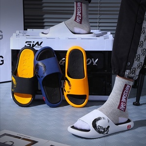 Dép Nam Giày Hở Mũi Ngoài Trời Giày Trượt Nhà Thiết Kế Sẵn Sàng Giao Hàng Dép Chống Nước Cho Nam - Product Image 4