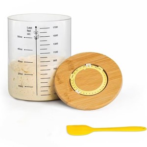 Tarro para masa madre con marcas de medición, marcador de altura y tapa de ajuste holgado que evita la acumulación de presión, 100% apto para lavavajillas. - Product Image 1