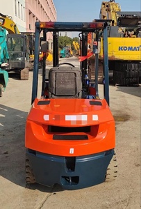 מנוע משומש במצב טוב מחיר טוב מלגזה יפנית משומשת טויוטה 3.5 טון דיזל 7FDN35 באיכות טובה - Product Image 3