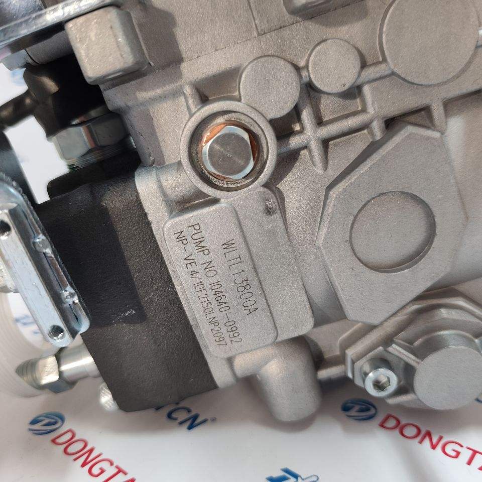 VE4 Fuel Injection Pump for Mazda Diesel Cars - 104640-0992