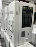 Kiosque interactif extérieur 21,5 pouces, affichage numérique, écran tactile, panneau LCD de qualité industrielle, luminosité 2500 nits pour borne interactive