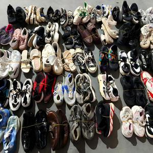 <span class=keywords><strong>Scarpe</strong></span> Usate Miste in Balle per Uomo e Donna, Vendita all'Ingrosso di Fabbrica - Product Image 3