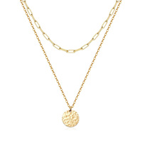 Collar de doble capa con cadena de eslabones chapado en oro de 18K, resistente al desgaste, con colgante redondo plano de cruz larga y colgante redondo martillado prensado al aceite para mujer