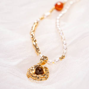 Freshwater <b>Pearl</b> & Carnelian Gold-Plated Necklace with Ornate Pendant Mixed Chain <b>Choker</b> Necklace Fashion Luxury Jewelry - Product Image 3