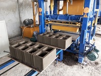 Machine à mouler les briques QT4-15 de haute qualité à prix d'usine, machine à fabriquer des blocs creux à vendre