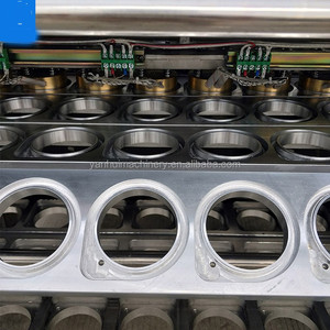 เครื่องบรรจุและปิดผนึกก้อนน้ำแข็งเครื่องปิดผนึกถ้วยพลาสติกพร้อมฟังก์ชั่นพิมพ์วันที่ - Product Image 2