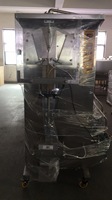 Remplissage automatique de liquide de sac d'eau de sachet de sachet de jus de la vitesse d'emballage élevée 500ml avec la machine de cachetage