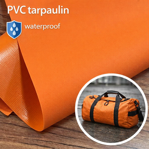 Rouleau de tissu enduit PVC imperméable <span class=keywords><strong>anti</strong></span>-UV, bâches enduites PVC imperméables, matériaux pour sacs d'extérieur - Product Image 1