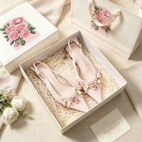 Boîte de luxe personnalisée avec couvercle et base, emballage rigide en carton pour chaussures, cadeaux, grandes boîtes cadeaux en papier premium avec sac