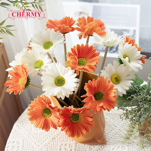 CH016 Flores Artificiales de Gerbera de PU con Tacto Real, Color Naranja y Blanco, para Decoración de Bodas y Hogar - Product Image 1