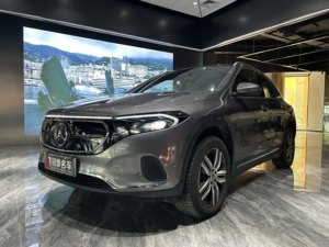 Mercedes-Benz EQA 260 SUV Eléctrico 2021 Usado para Exportación, Volante a la Izquierda, Asientos de Cuero, Interior Oscuro, Neumáticos R18, 7 Plazas, Techo Solar - Product Image 1