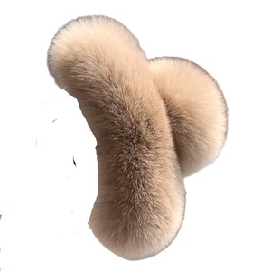 Nouvelle Pince à Cheveux Grande Crabe en Fausse Fourrure Mignonne pour Filles, Nouvelles Pinces à Cheveux Lapin, Barrettes et Accessoires pour Cheveux Féminins - Product Image 5