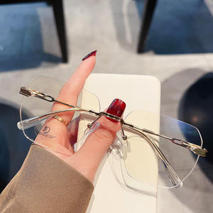 <span class=keywords><strong>Gafas</strong></span> para miopía <span class=keywords><strong>de</strong></span> <span class=keywords><strong>tendencia</strong></span> sin marco, ultraligeras, con borde <span class=keywords><strong>de</strong></span> corte cuadrado pequeño, luz antiazul, <span class=keywords><strong>gafas</strong></span> <span class=keywords><strong>de</strong></span> visión cercana, <span class=keywords><strong>gafas</strong></span> Unisex ultraligeras - Product Image 3