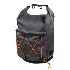 Free Sample Pet <b>Large</b> Capacity Waterproof Portable <b>Dog</b> Pet <b>Food</b> <b>Container</b> <b>Food</b> Carrier for Travelling Outgoing - Product Image 1