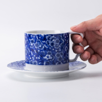 Ensemble de tasses et soucoupes en porcelaine traditionnelle bleu et blanc à motif de fleurs de prunier, tasse à café en céramique de style oriental avec emballage cadeau