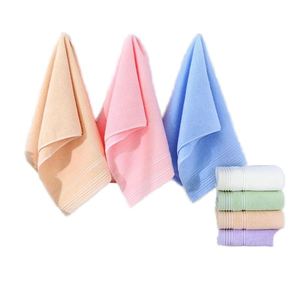 Serviettes de toilette et débarbouillettes réutilisables 100 % coton tissé, couleur unie, ultra absorbantes pour usage hôtelier et nettoyage du visage - Product Image 1