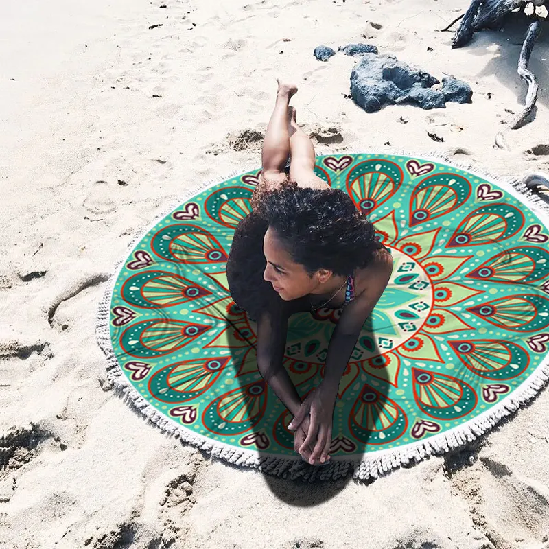 Kunden spezifisches Design gedruckt Mandala große Mikro faser Strand tuch Sand frei Super dry runde Strand tücher mit Quaste