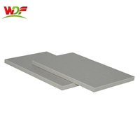 Panneau acoustique micro-perforé en aluminium alvéolé certifié pour salles blanches, idéal pour ateliers électroniques sans poussière