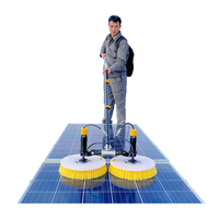 Robot de nettoyage de panneaux solaires SANGSolar à brosses rotatives pour les centrales solaires photovoltaïques sur toiture
