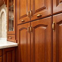 Meubles de cuisine de luxe en bois massif sculpté à la main, style campagnard traditionnel, ensemble de cuisine pour grand projet de villa, OEM ODM personnalisé