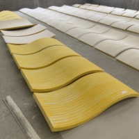 Plafon Gantung Akustik Fiberglass dengan Daya Serap Suara Tinggi dan Kelas Tahan Api A