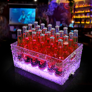 Cubo de Hielo Iluminado LED para 24 Botellas, Caja de Cerveza Recargable, Luz para Fiestas KTV, Diseño Moderno - Product Image 3