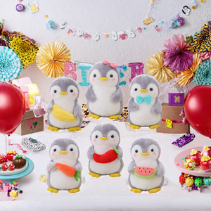 Peluche pingouin mignonne, poupée fruit kawaii, animal en peluche doux pour cadeau d'anniversaire - Product Image 3