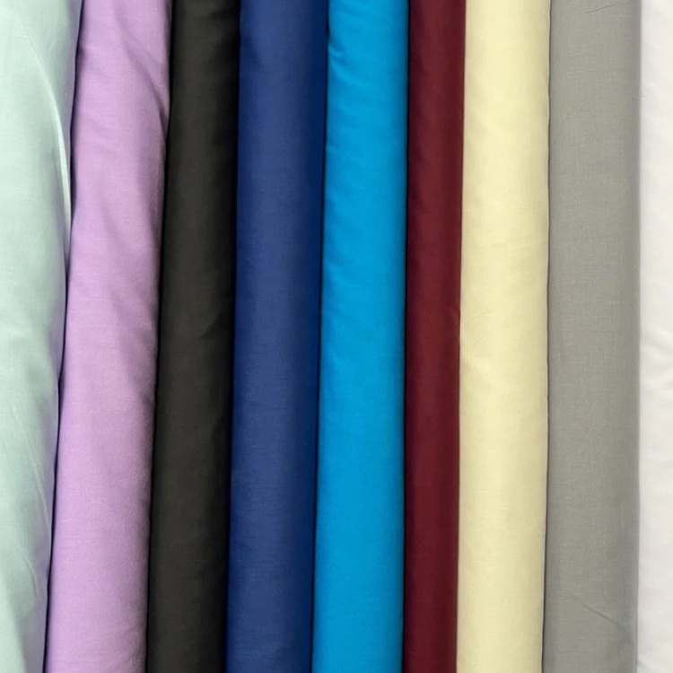 Yilong Textile Fabric Factory Direct Sale Woven Plain T65/C35 Polyester Cotton Poplin Fabric For Shirting Uniform Interlining