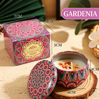 Set Hadiah Lilin Aromaterapi Buatan Tangan dari Lilin Kedelai Beraroma Kustom Grosir dalam Kotak Kaleng dengan Bunga Kering dan Kristal untuk Diwali/Natal.
