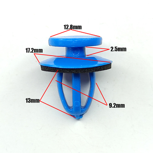 Clip de retenue de panneau de garniture de porte de fixations automatiques AD pour GM 13252118 Opel 7231991 pour Opel pour Vauxhall Astra Insignia Meriva 13252118 - Product Image 2