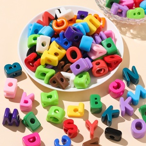 Cuentas Acrílicas con Letras del Alfabeto Inglés, Agujero Grande, para Hacer Pulseras, Color Aleatorio, Cuentas de Letras de 6mm para Pulseras - Product Image 4