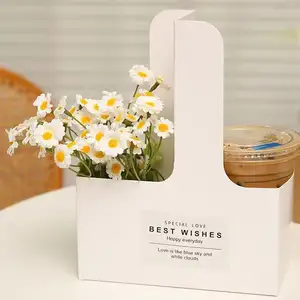 New trend 2024 coffee flower box handheld takeaway gift drink holder kraft paper box for juice