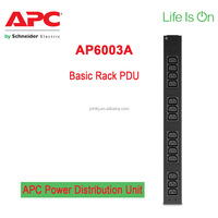 Schneider APC AP6003A 3.68kW 230V 16A PDU Rackable Zero-U pour Serveurs et Commutateurs en Rack
