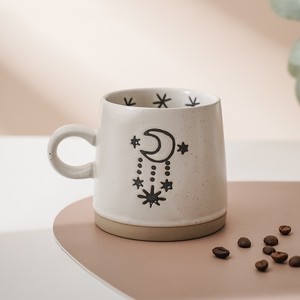 แก้วเซรามิคลายตัวอักษรพร้อมหูจับ แก้วเดี่ยวสำหรับกาแฟ ชา ใช้สำหรับอาหารเช้า - Product Image 4