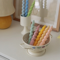 Décor à la maison nordique grande bougie torsadée étiquette en spirale non parfumée bâton conique bougie navires bougie conique en spirale torsadée