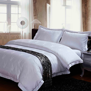 <span class=keywords><strong>Cal</strong></span> Bộ Đồ Giường <span class=keywords><strong>King</strong></span> Bộ Sưu Tập Bộ Đồ Giường Sang Trọng Logo Tùy Chỉnh Bộ Ga Trải Giường Cho Giường Đôi Bộ Chăn 3 Món - Product Image 2