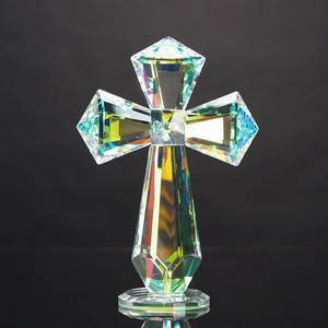 Jembatan kecil buatan tangan kristal warna AB kaca Salib Suci koleksi patung malaikat dipoles segi enam berdiri bening Souvenir - Product Image 6