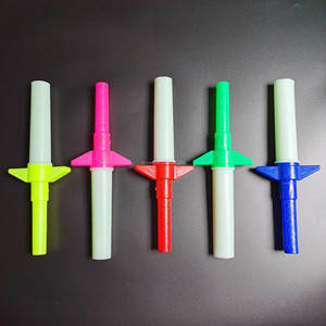 Bâton lumineux LED rétractable en plastique à quatre sections pour le Mardi Gras, <span class=keywords><strong>épée</strong></span> laser, jouets lumineux, accessoires de fête, vente en gros à prix réduit - Product Image 5